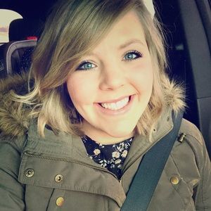 Meet your Posher, Megan